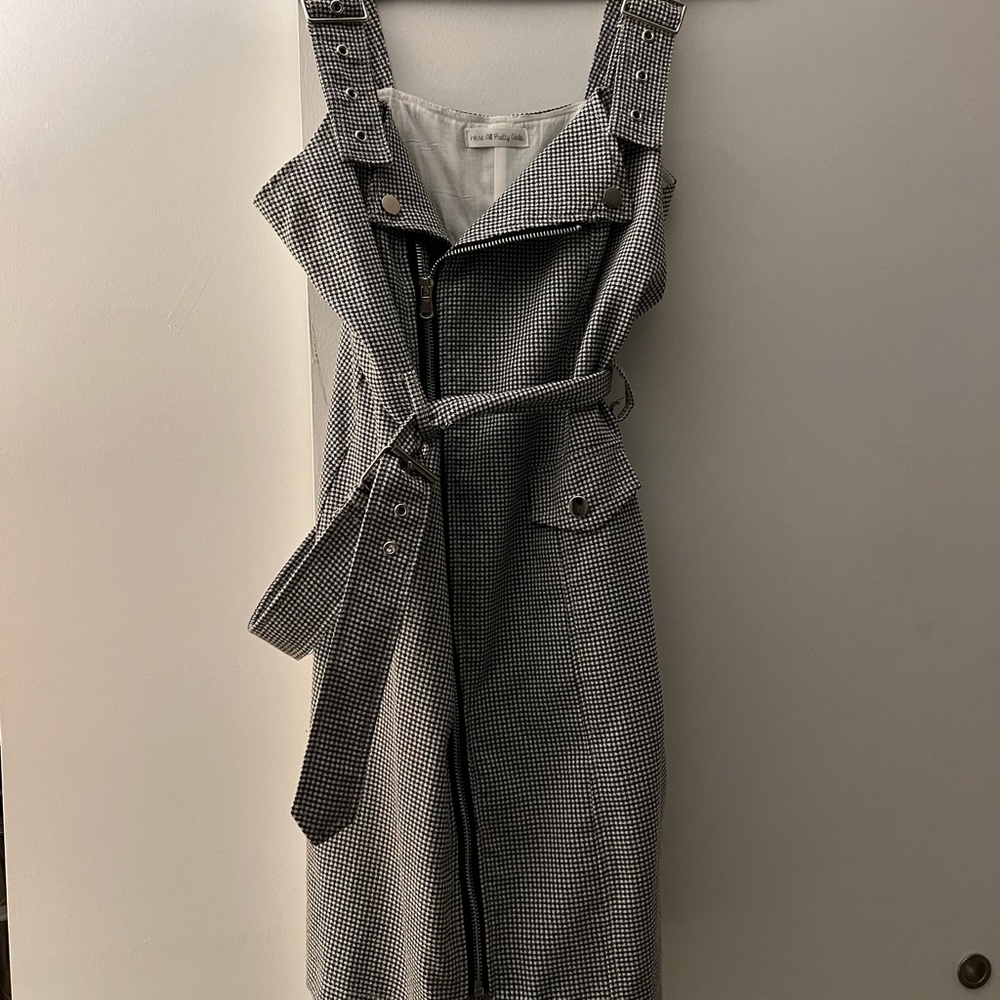 Houndstooth Dress with Zip